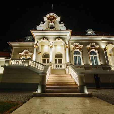 Boutique Hotel Cocosul De Aur Târgu-Mureş Exteriör bild