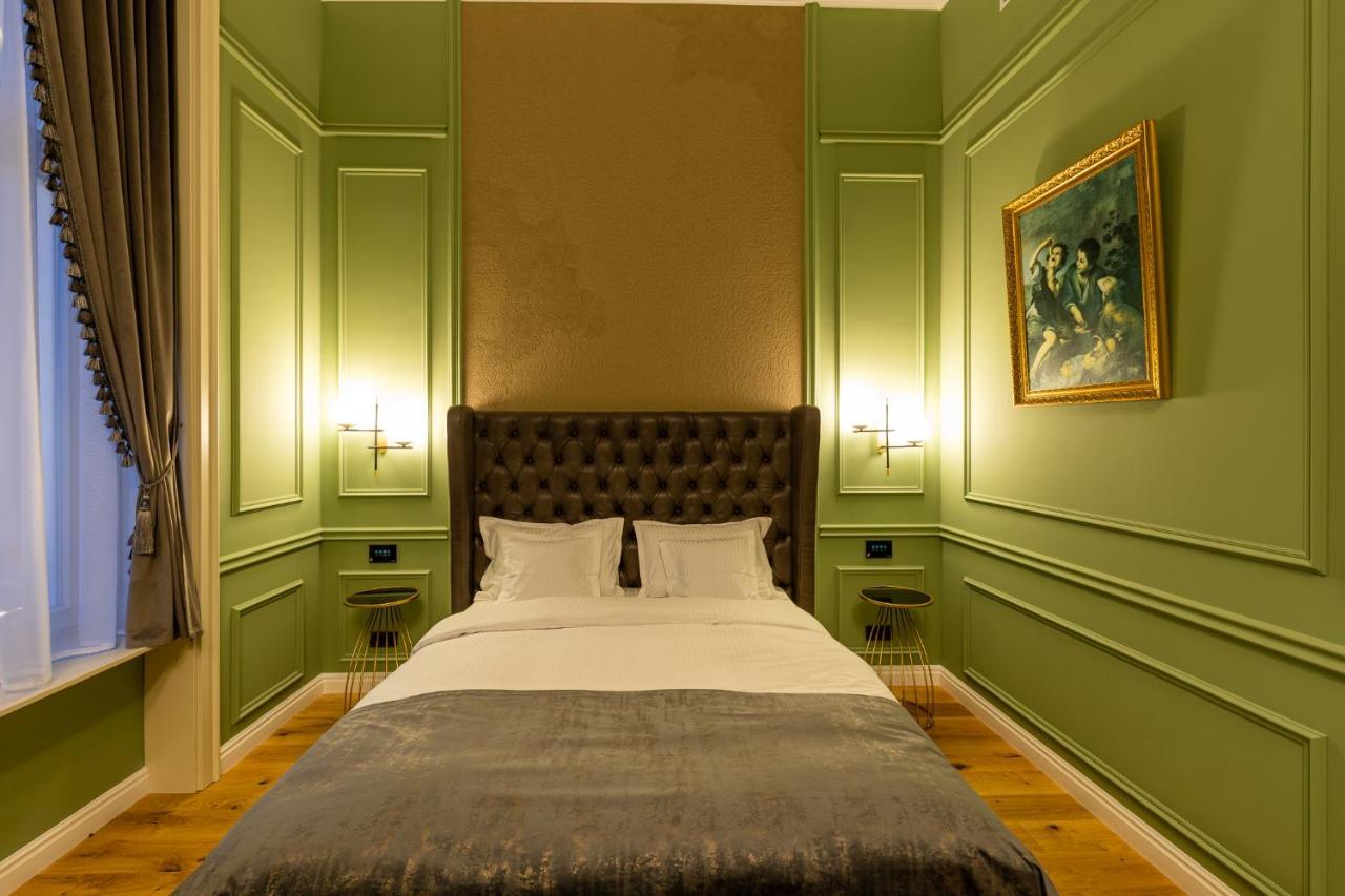 Boutique Hotel Cocosul De Aur Târgu-Mureş Exteriör bild